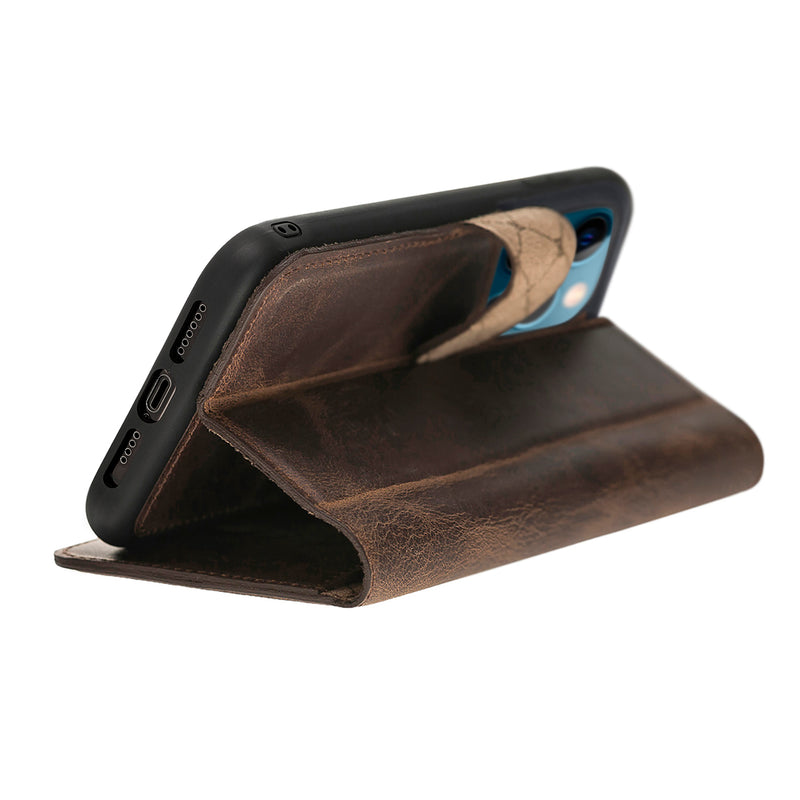 Bouletta iPhone 16 Pro Uitneembare lederen BookCase (Magsafe compatibel) - Antic Coffee