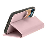 Bouletta iPhone 15 Pro Uitneembare lederen BookCase (Magsafe compatibel) - Nude Pink