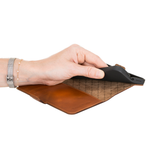 iPhone Air leren Solid Bookcase - Burned Cognac