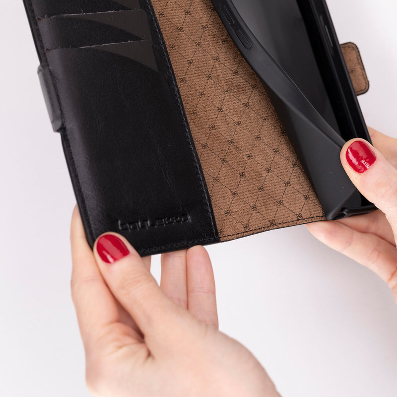 iPhone 17 Pro leren Solid Bookcase - Rustic Black