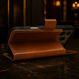 iPhone 17 Pro Max leren Solid Bookcase - Burned Cognac